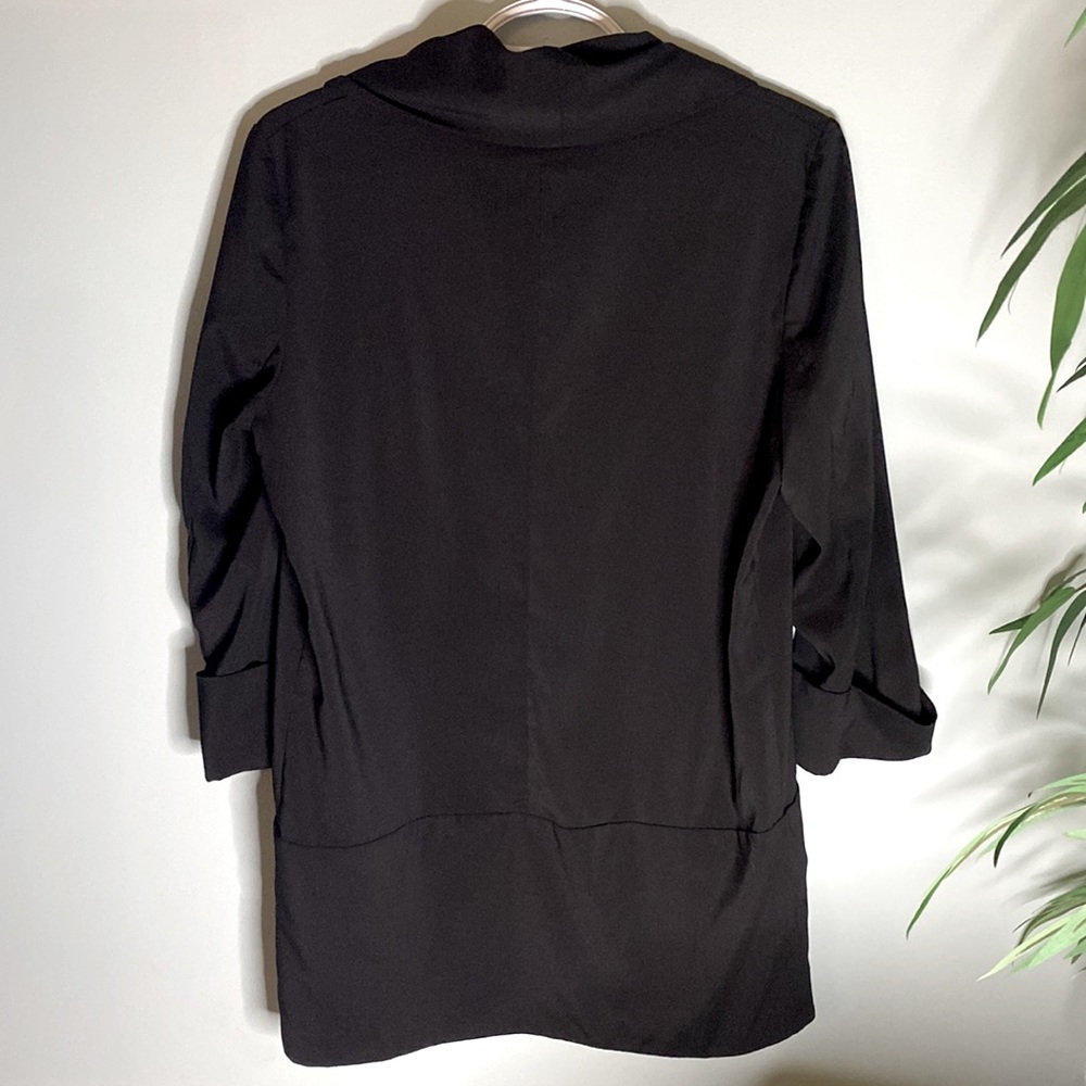 One Blazer - Picture 4 of 4